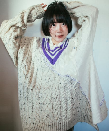 "私が握れたのはあの人のコートの袖だけ" I held the sleeve of that person's coat as I walked, Rebuild by vintages