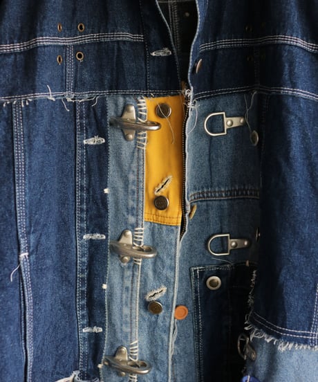 "まだ色彩になる前の三色" Signal Coat, reconstructed from denim and mix vintages