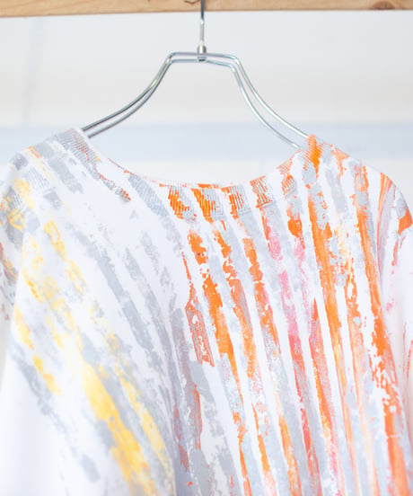 "アッシュ・レインボーズ・トレーナー" Trainer by Analog silk screen overlay blurring hand-print