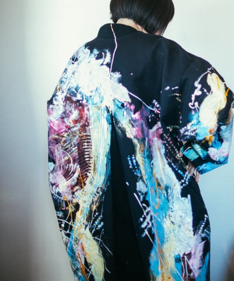 《0＜nisai+α≦Y》 riri zip painted coat / formed black