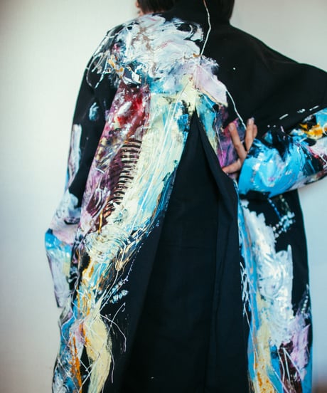 《0＜nisai+α≦Y》 riri zip painted coat / formed black