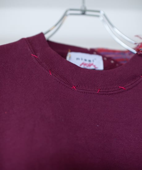 "チョコレートと赤いドレスの避難所" A haven for chocolates and red dresses, Rebuild by vintages