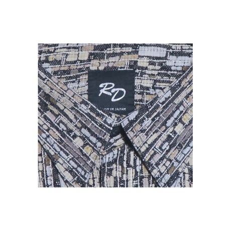RD 総柄シャツ