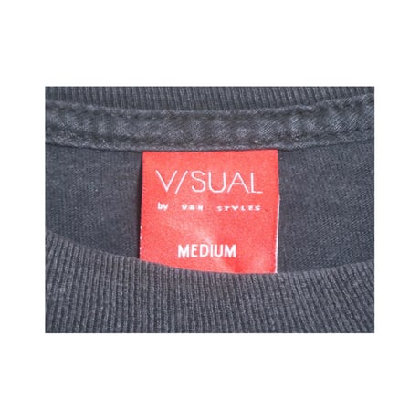 V/SUAL(ヴィジュアル) Tシャツ