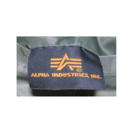 ALPHA INDUSTRIES(アルファインダストリーズ) MA1②