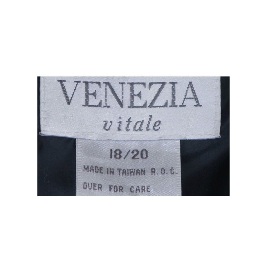 5906a44de5ba08e84300043c