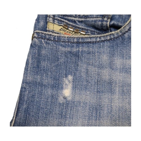 DIESEL(ディーゼル) ユーズド加工デニムパンツ