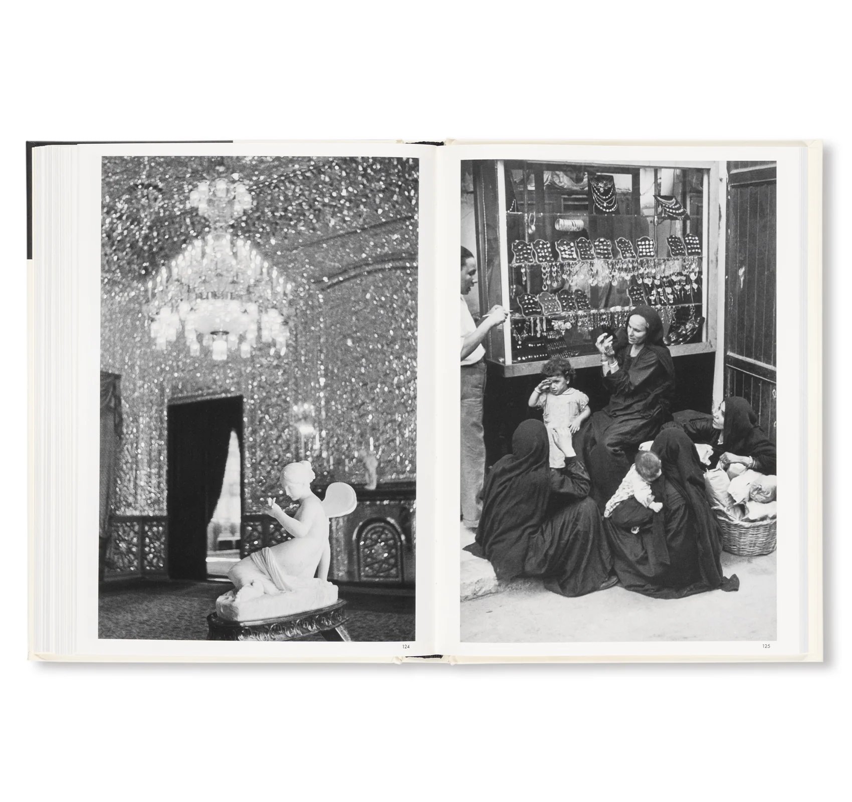 HENRI CARTIER-BRESSON, THE DECISIVE MOMENT / アン