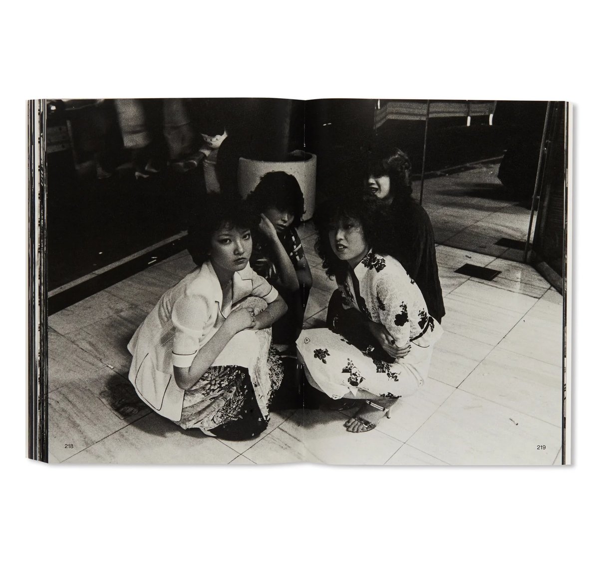 WE HAVE NO PLACE TO BE: 1980-1982 / 俺たちどこにもいられな