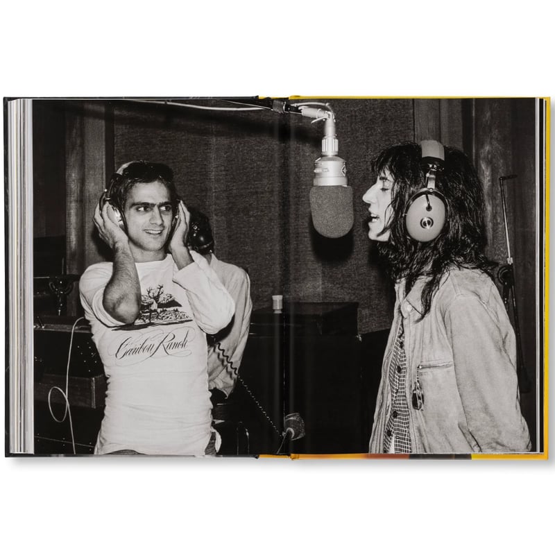 PATTI SMITH: BEFORE EASTER AFTER / パティ・スミス（Patt
