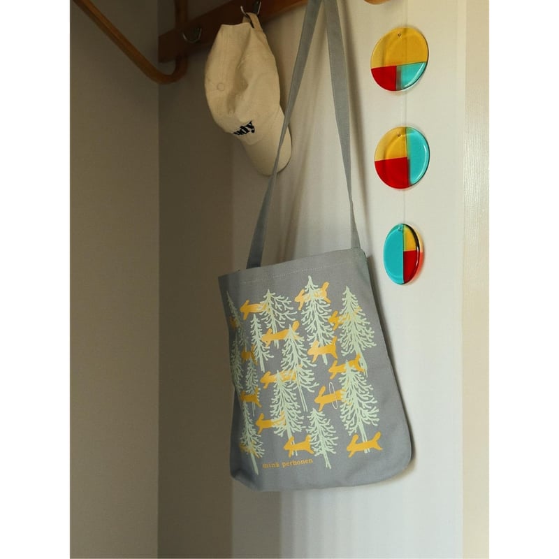 【期間限定値下げ/実物確認可】ミナ ペルホネンの特別注文カーペット 期間限定値下げ/実物確認可】ミナ ペルホネンの特別注文カーペット