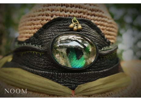 pure eyes hat