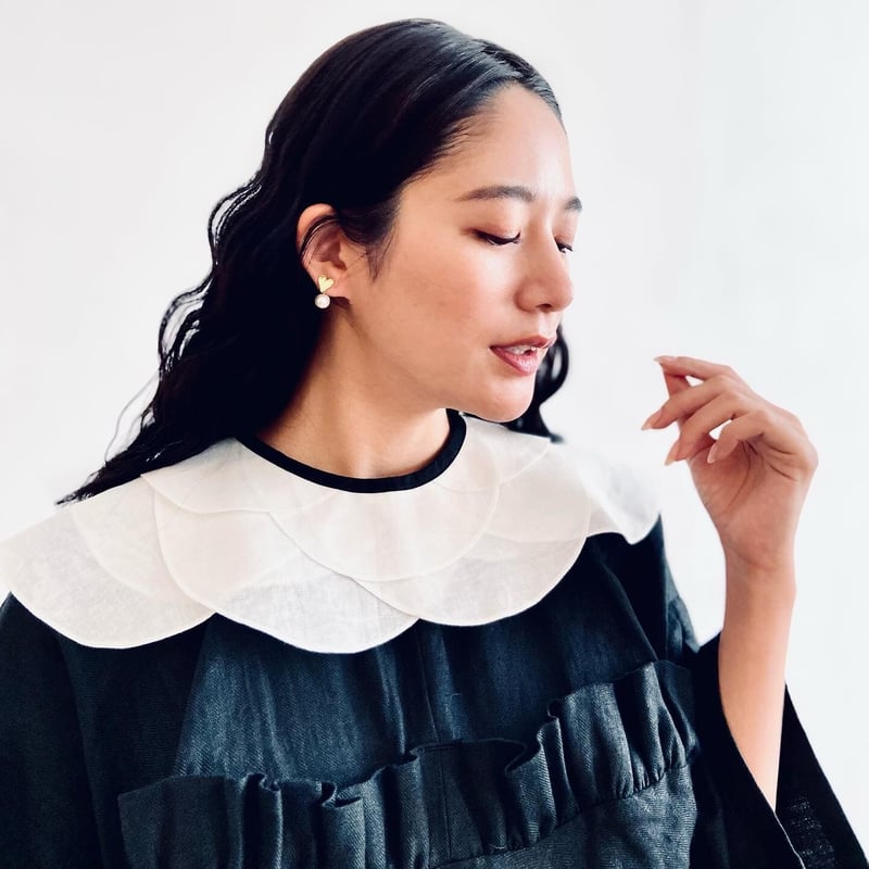 TISCARESPADASのつけ襟 つけ襟 CAMELLIA | DRESS ME