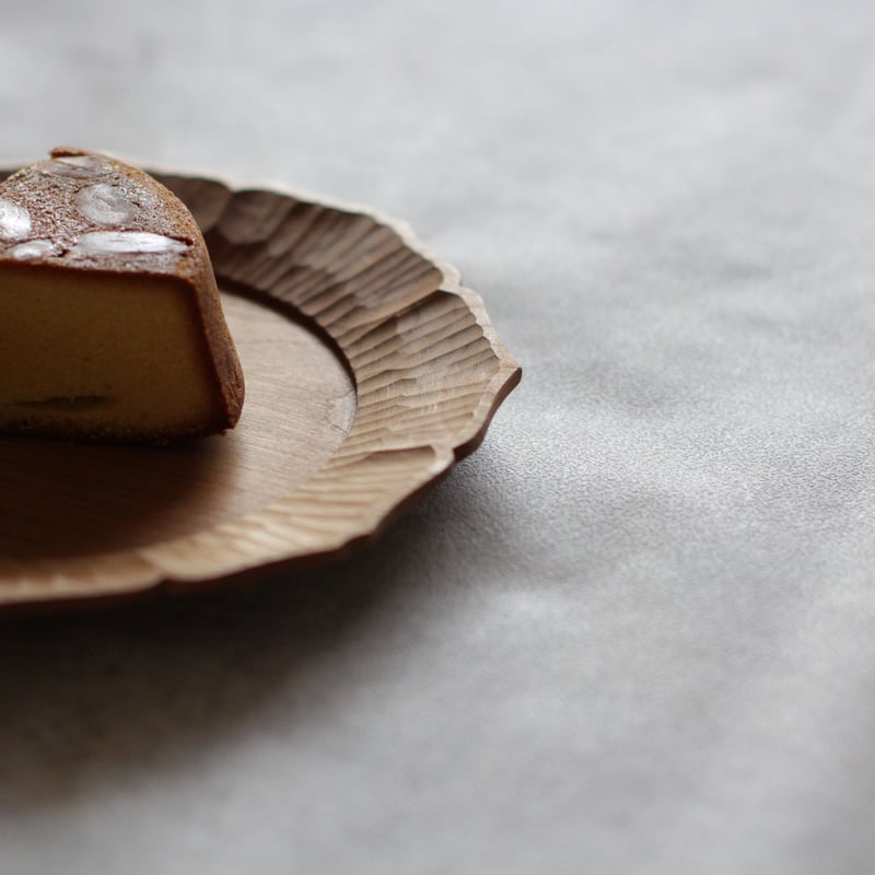 lefz-hk-01 濱端弘太さんの花皿 | Leaf Village