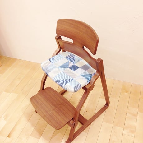アップライトチェア　展示品　赤 アップライトチェア チョコレート