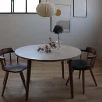 即納可能！ダイニングテーブル　アッシュグレイラウンド ベージュ　w1100×D1100×H710