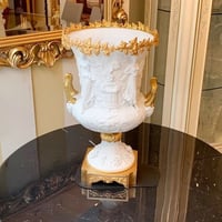 【 FBAI 】テーブルランプ　【地域限定配送商品】