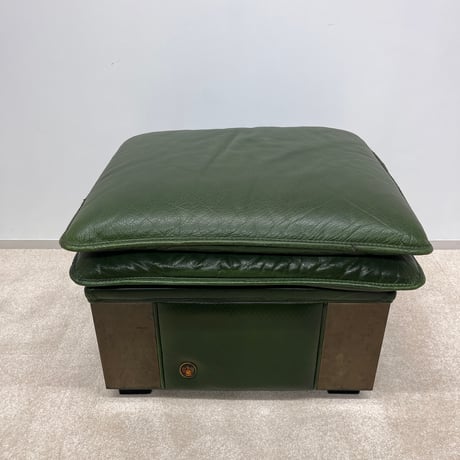 FORMITALIA （パオロ•グッチ）Paolo GUCCI ソファ3＋1＋1＋オットマン+センターテーブルセット