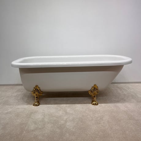 ゴールド　クロウフットバスタブ　エナメル仕上げ　獣爪脚