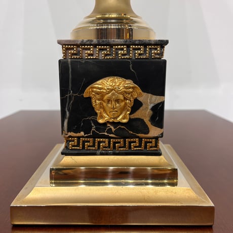 VERSACE HOME （ヴェルサーチホーム）テーブルランプ