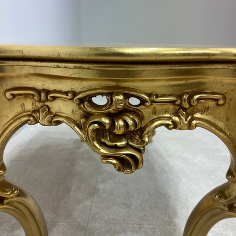 コーヒテーブル　SILIK　金箔 ロココテーブル ガラストップ付き
