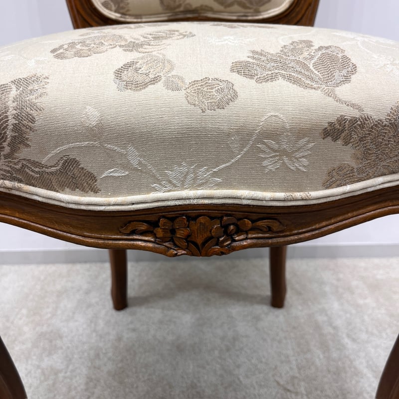 ルイ15世スタイル ダイニングチェア イギリス伝統技法 天然素材使用