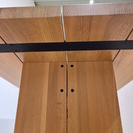 DRIADE（ドリアデ）　ダイニングテーブル　OAK オーク無垢材