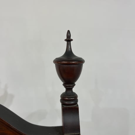 イーゼル　mahogany