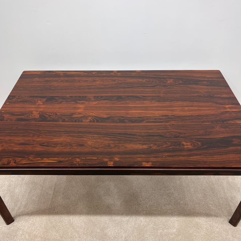 S MOBLER rasmus solberg（ラスムスソルベルグ）コーヒーテーブル