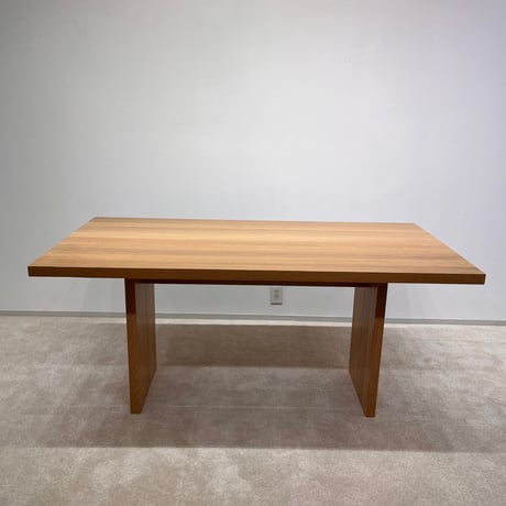 DRIADE（ドリアデ）　ダイニングテーブル　OAK オーク無垢材