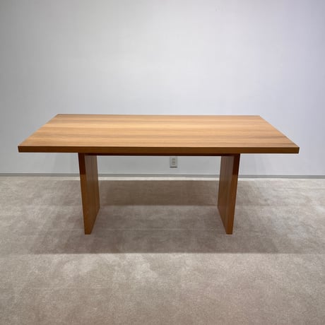 DRIADE（ドリアデ）　ダイニングテーブル　OAK オーク無垢材