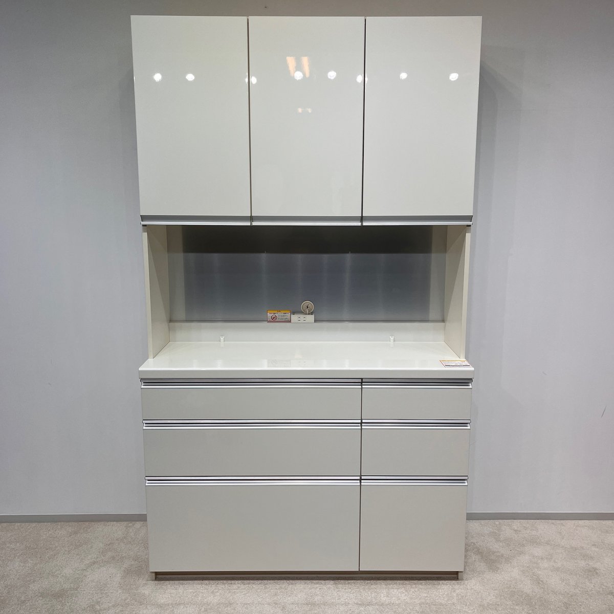 Pamouna パモウナ　テレビボード　パールホワイト　引き出し付き　120cm Pamouna パモウナ テレビボード パールホワイト 引き出し付き 120cm