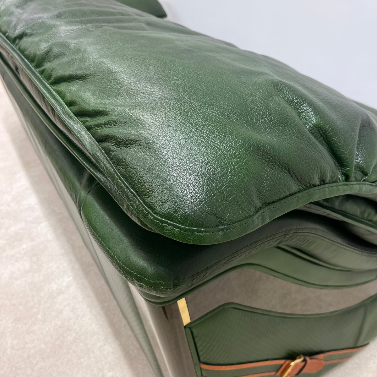 FORMITALIA （パオロ•グッチ）Paolo GUCCI ソファ3＋1＋1＋オットマン+
