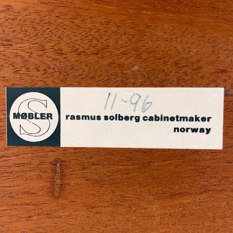 S MOBLER　rasmus solberg（ラスムスソルベルグ）コーヒーテーブル　ブラジリアンローズウッド　1960年代　ヴィンテージ