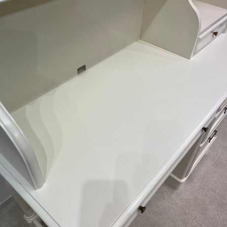 学習机　東海家具工業　デスク&ブックスタンド　白家具　姫系デスク