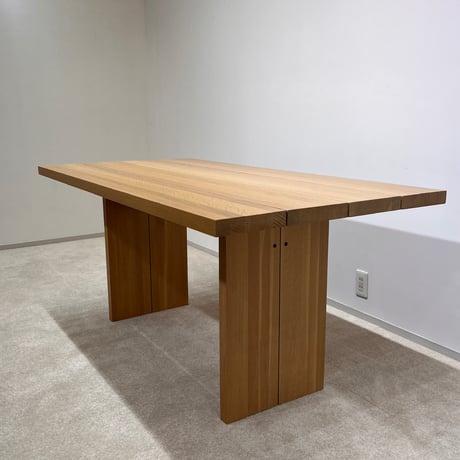 DRIADE（ドリアデ）　ダイニングテーブル　OAK オーク無垢材