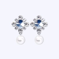 Mini Emblem & Pearl Earrings -AQUA-
