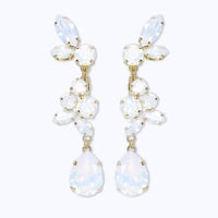 Bloom Earrings -WHITE OPAL-