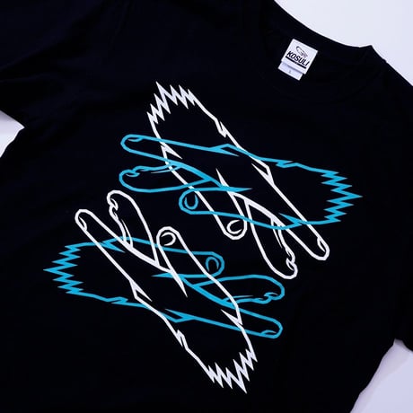KOSULI CROSSING HANDS LONG SLEEVE/コスリ クロッシング　ハンズ　長袖Tシャツ