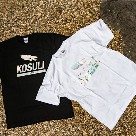 KOSULI HOLOGRAM LOGO T-SHIRTS/コスリ　ホログラム　ロゴTシャツ