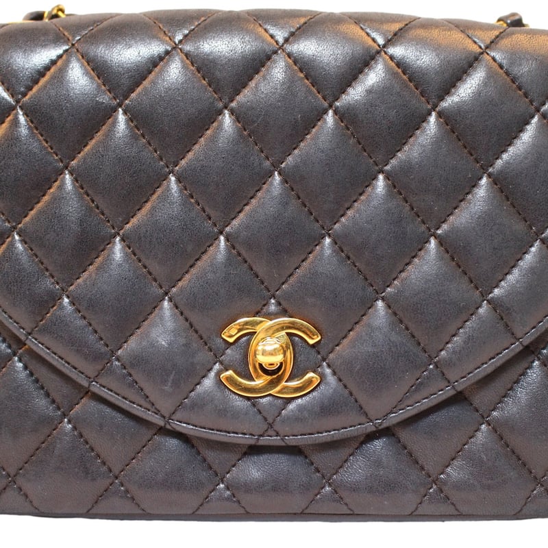 KW4 CHANEL シャネル マトラッセ ラムスキン シングルフラップ