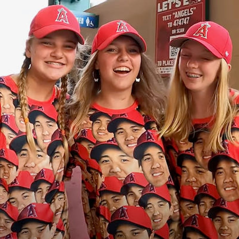 大谷翔平 選手 MVP 顔だらけTシャツ XL 非売品 限定 大谷翔平 選手 MVP 顔だらけTシャツ XL 非売品 限定