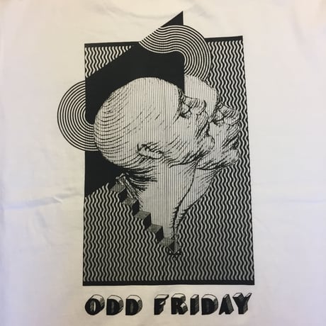 ODD FRIDAY Tシャツ