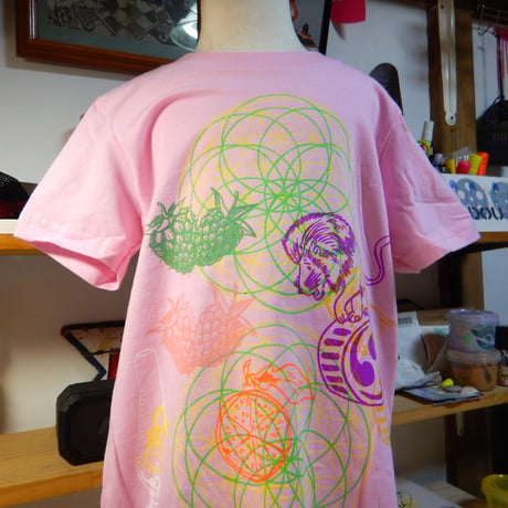 HADOU   SILKSCREEN  PRINT   KIDS  size6  AMERICAN  APPAREL