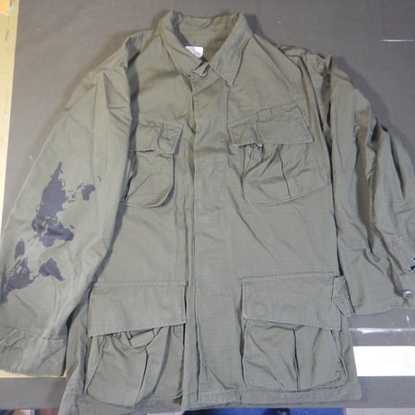 DSA100-70-C-0208   70'S  USED ARMY  JACKET