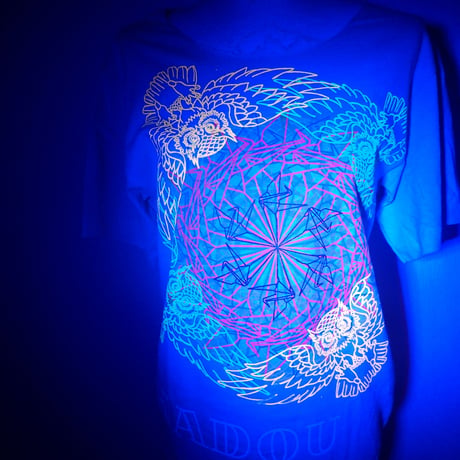 HADOU  SILKSCREEN  PRINT  T-SHIRT  PSYCHEDELIC  ORIGAMI