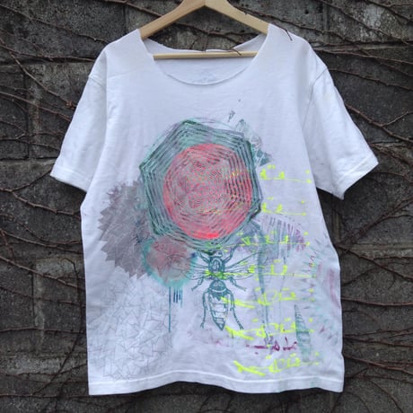 USED HEDONIZM. T-shirt