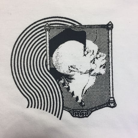 ODD FRIDAY Tシャツ