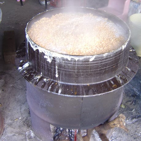 津久井在来大豆の蒸かし豆　135g×2缶