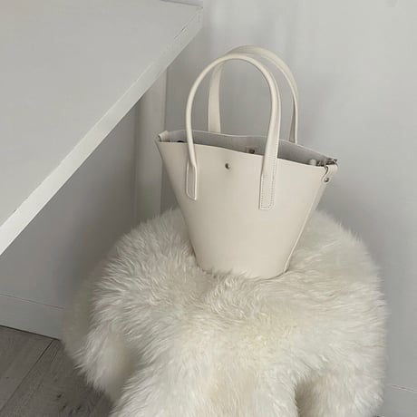 ( limited ) baquet tote